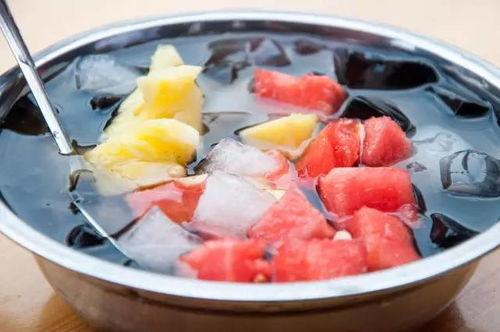 漳州四果汤广告图片,夏日消暑佳品，传统美食新视觉”